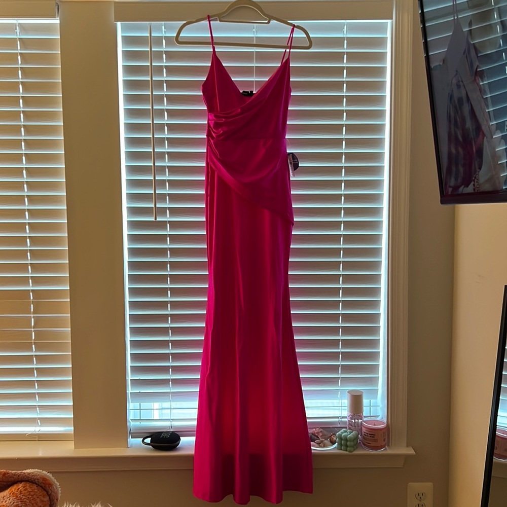Windsor homecoming dress never worn size xs